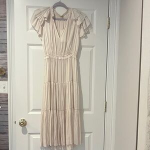 Ulla Johnson
New with tags
Size 2
Ivory dress